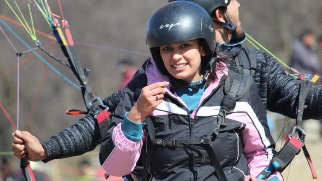 DobhiParagliding-enjoying-time